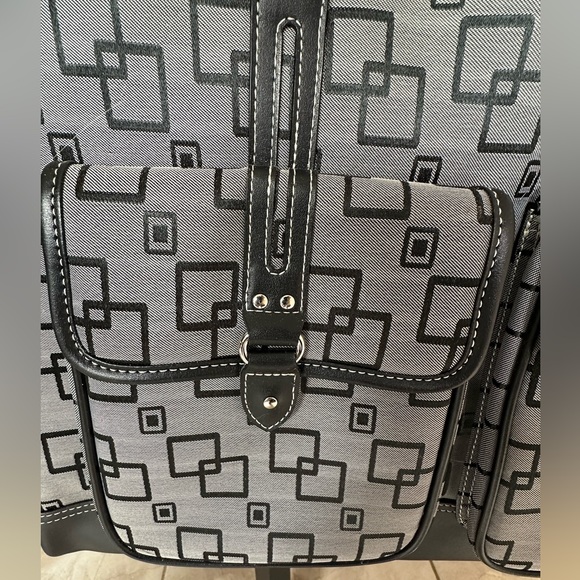 NWOT TARGUS Laptop Bag with matching Wallet - Picture 3 of 15